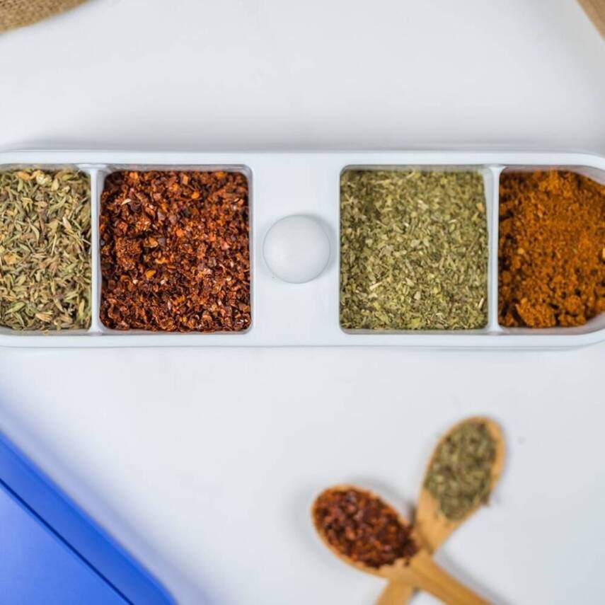 Decobella 4 Gözlü Baharatlık, Şık ve Düzenli Saklama Çözümü - 6