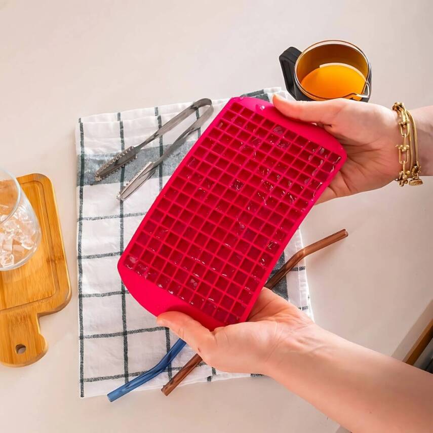 Decobella Silikon Mini Buz Kalıbı, Esnek, Kolay Çıkarılabilir Tasarım - 3