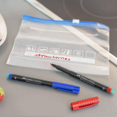 Faber Castell Permanent Kalem, M Boy, Solmayan Mürekkep, Kırmızı - 6