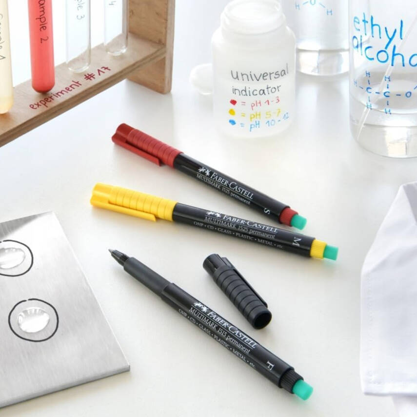 Faber Castell Permanent Kalem, S Boy, Solmayan Mürekkep, Kırmızı - 4