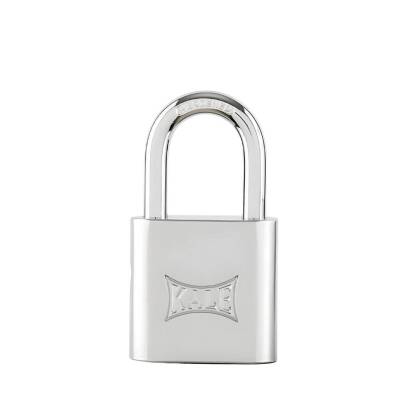 Kale Pirinç Asma Kilit, 40 mm, Nikel Kaplama, Dayanıklı ve Güvenli - Kale