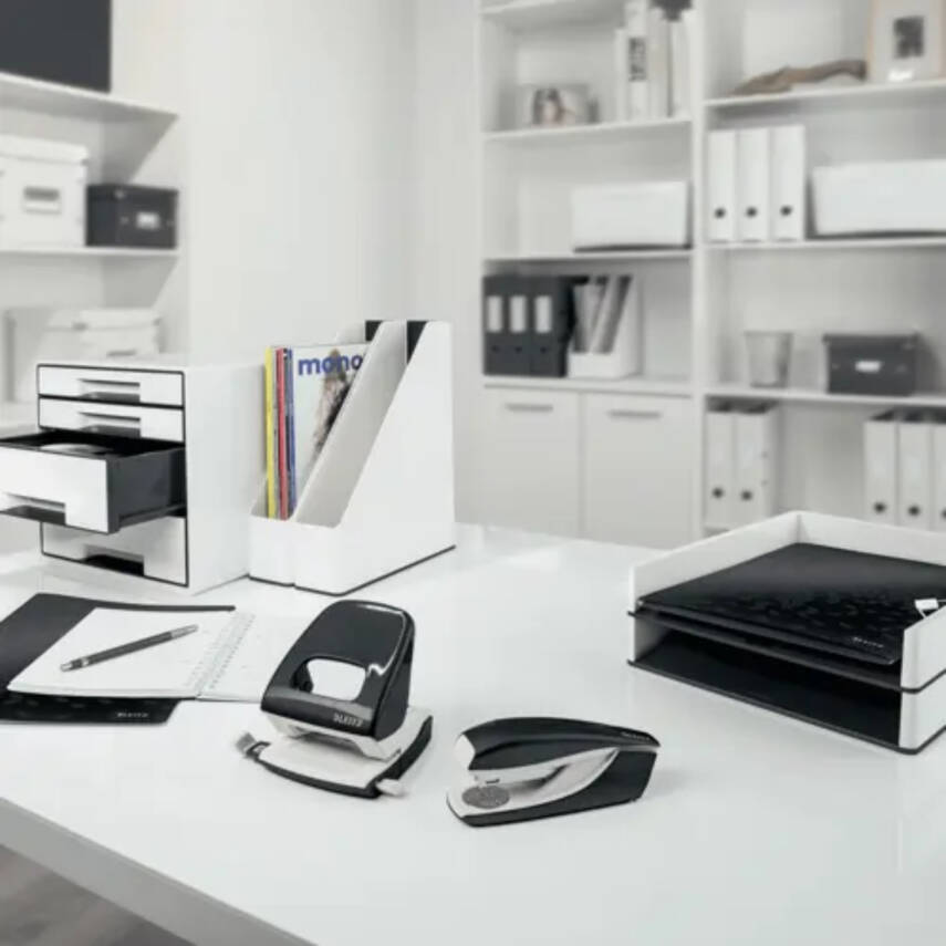 Leitz Delgeç, 30 Sayfa Kapasiteli, Ergonomik, Dayanıklı, Siyah - 6